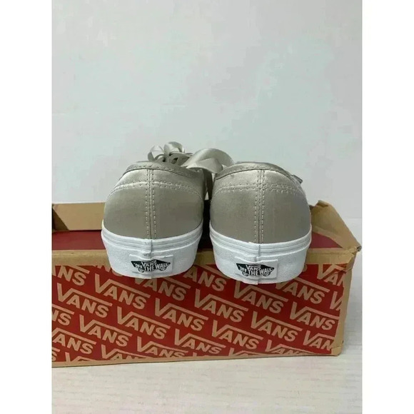 -609 Vans Classic Silver, -US 7 Mens - Picture 5 of 5